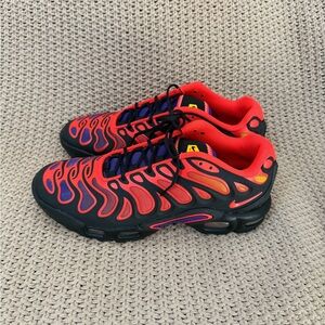 Nike Air Max Plus Drift Black Crimson FD4290-003 Men's Size 9 New without box